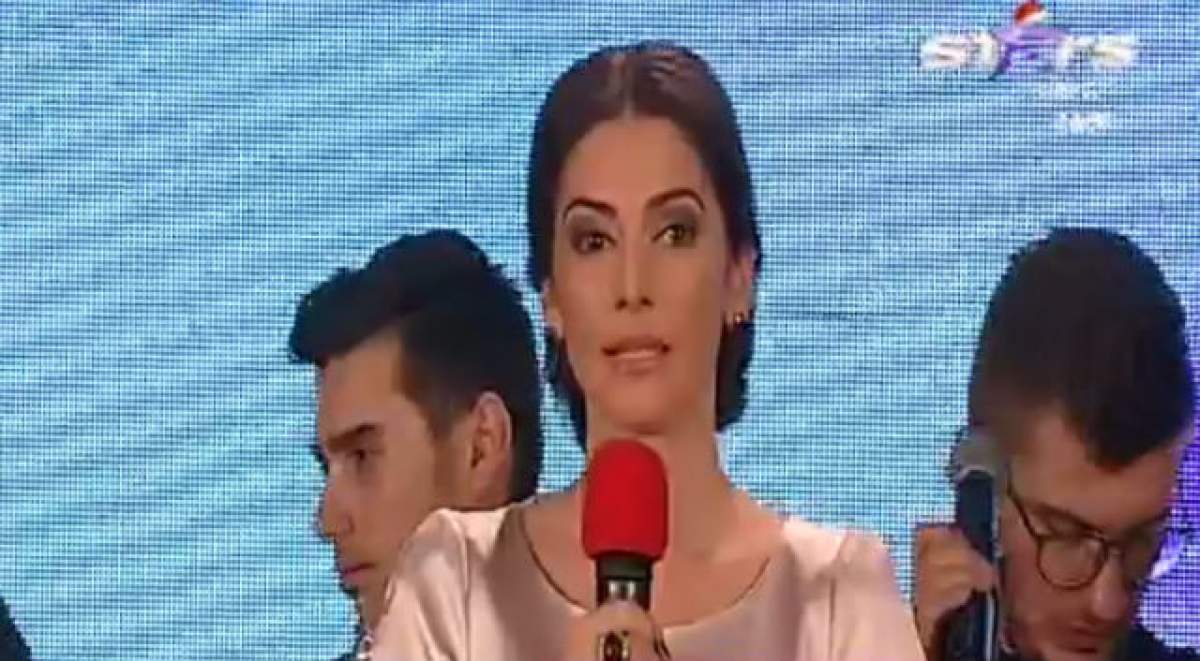 Tribut pentru Colectiv, la Premiile Showbiz-ului Românesc! Andreea Berecleanu: "El este eroul nostru"