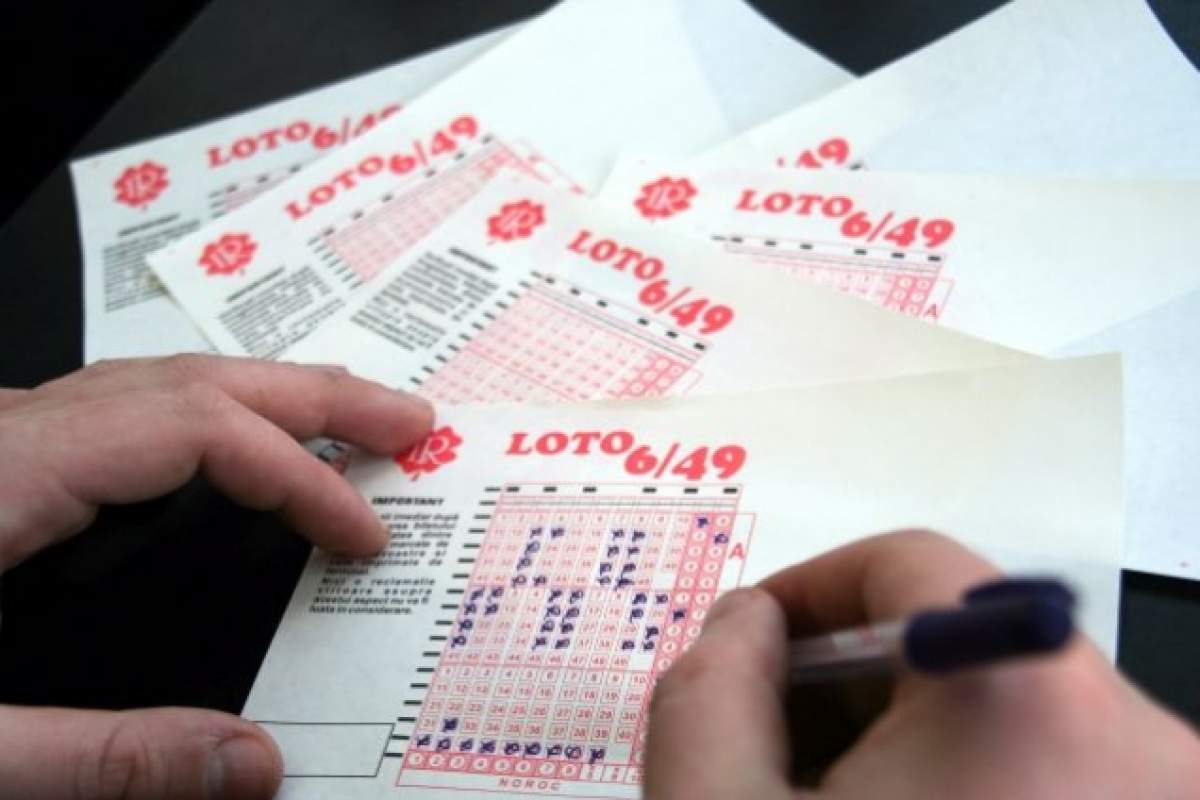 Ai jucat la LOTO? Iată are sunt numerele câştigătoare de săptămâna aceasta! Cine se umple de bani de Crăciun?