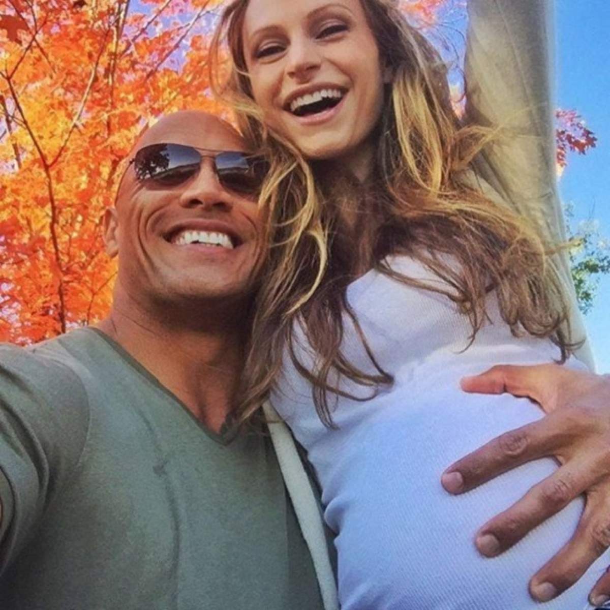 Dwayne ”The Rock” Johnson s-a înmuiat complet. Colosul de la Hollywood a postat prima fotografie alături de fetița sa