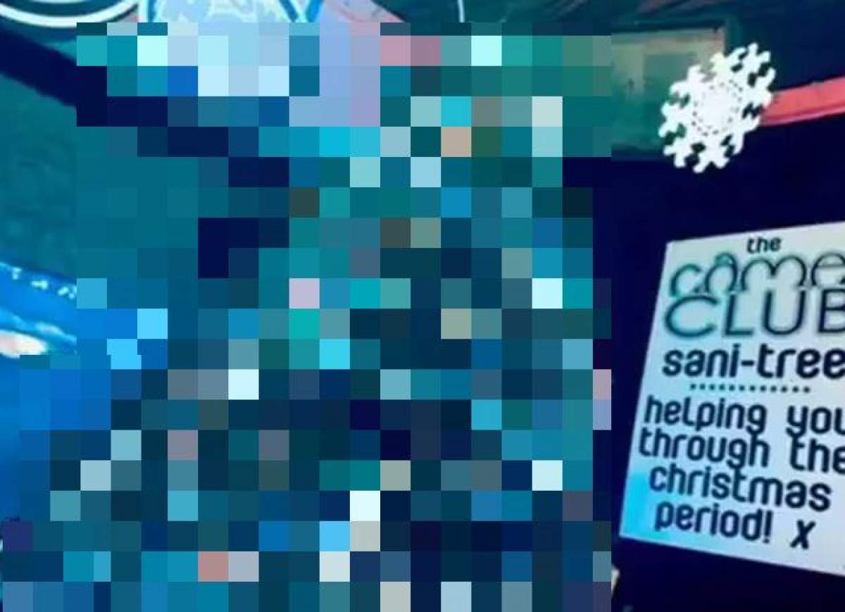VIDEO / Inedit sau neinspirat? Un club de noapte a decorat bradul de Crăciun cu tampoane