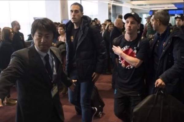 Messi, umilit la maximum pe aeroportul din Tokyo! Nu ai să crezi ce i-au făcut fanii lui River Plate