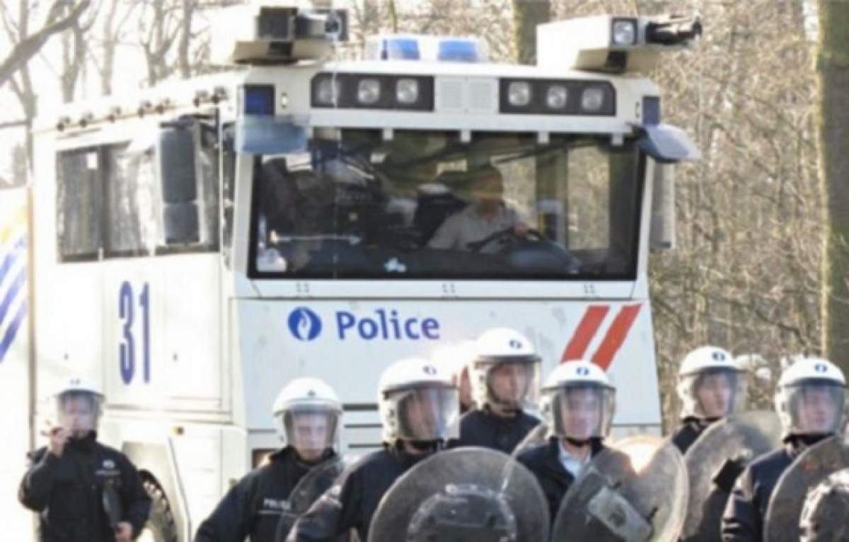 Atac terorist la Bruxelles! Doi suspecţi au fost arestaţi