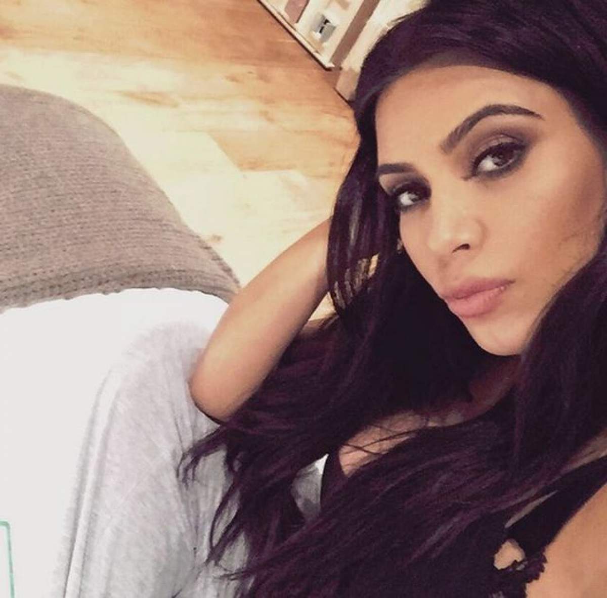 Şi-a lăsat fanii cu gura căscată! Aceasta este PRIMA FOTOGRAFIE postată pe internet de Kim Kardashian după ce a născut