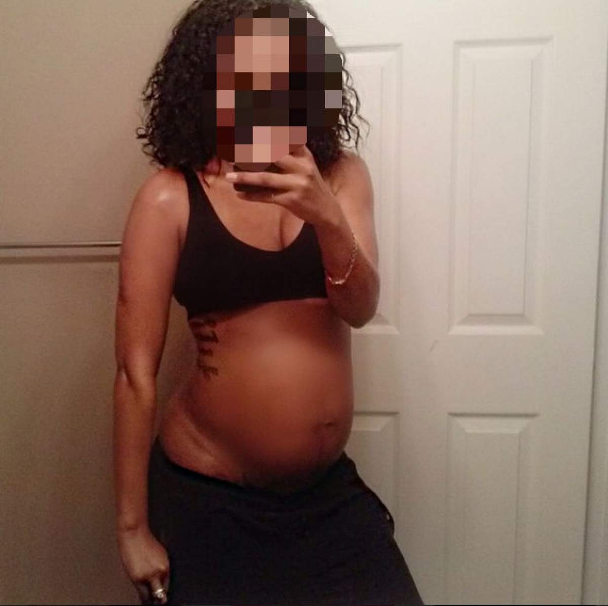 O vedetă însărcinată a fost la un pas de tragedie! A fost implicată într-un grav accident