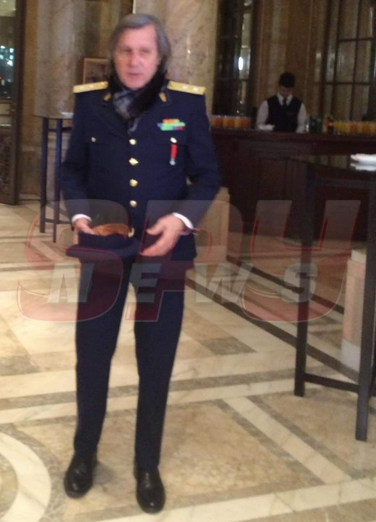 Ilie Năstase, pregătit de război! Fostul tenismen a îmbrăcat haina militară