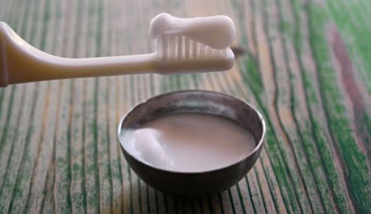 VIDEO / Pastă de dinţi făcută în casă, cu efect de albire! Simplu, rapid şi eficient