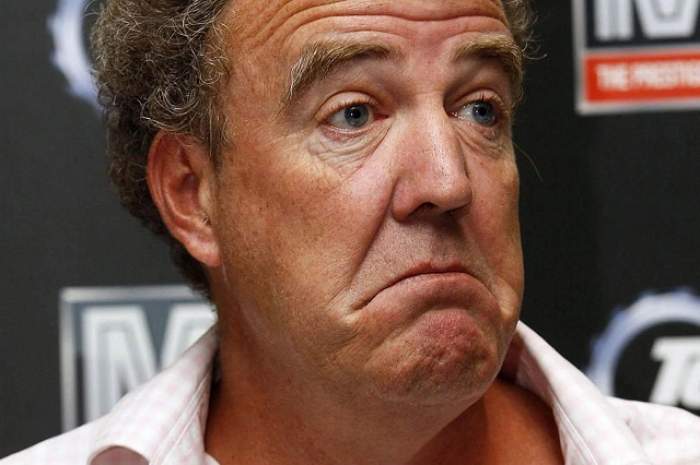 VIDEO Un român "i-a dat ruşine" lui Jeremy Clarkson! Filmul care i-a lăsat mască pe şoferi!