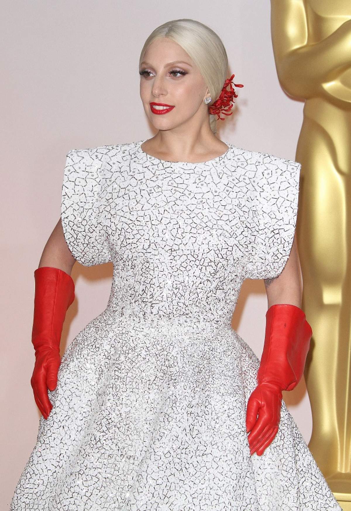 FOTO / Premiile OSCAR 2015: Ele au fost vedetele cu cele mai neinspirate ţinute