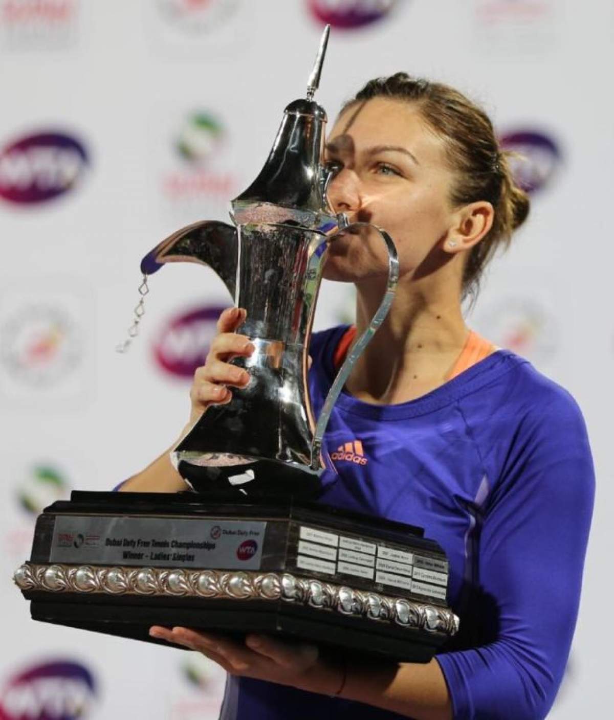 Kitch sau apreciere? Gestul făcut pentru Simona Halep care a stârnit controverse nebănuite