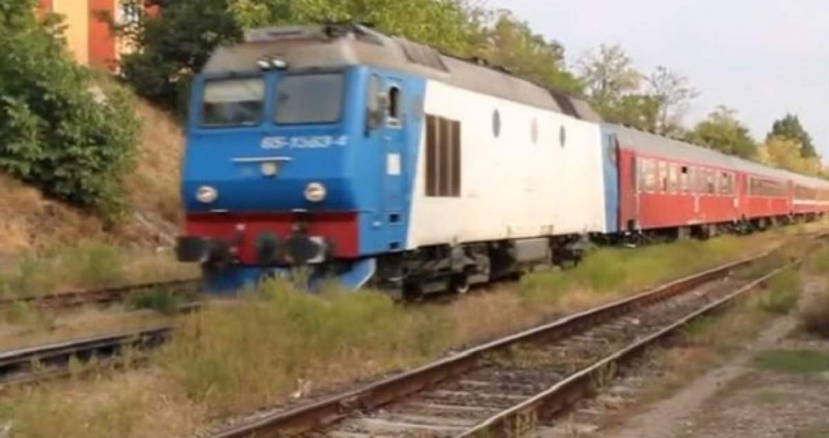 VIDEO / O artistă de la noi a trecut printr-o adevărată dramă! Lovită în tren de o piatră aruncată de un oier!