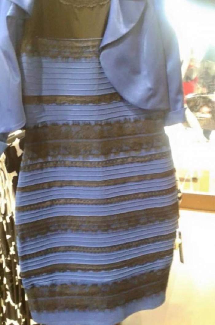 VIDEO / S-a elucidat misterul culorii rochiei care a băgat zâzanie între internauţi! Posesoarea ei a făcut anunţul