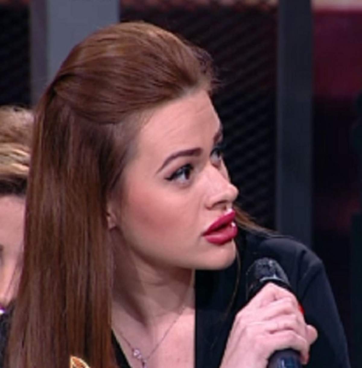 VIDEO / Cum s-a apărat Rellys Tonu, în dosarul "Prostituţie în showbiz": "Eu accept şi joburi în care sunt plătită cu 300 de lei"