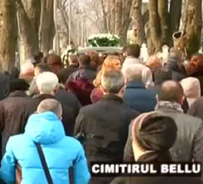 VIDEO / Marcel Dragomir, condus pe ultimul drum! Imagini emoţionante de la înmormântare