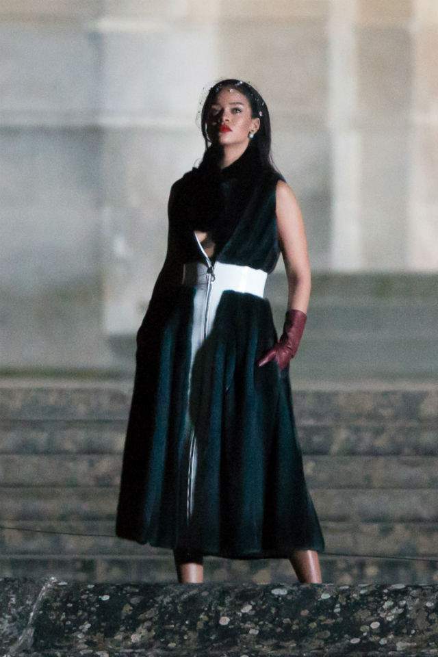 FOTO / Rihanna, prima persoană de culoare care devine imaginea oficială a casei Dior