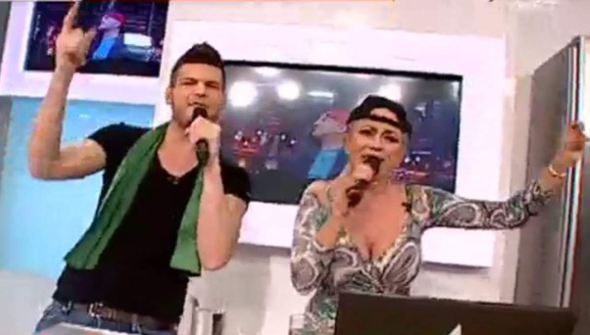 VIDEO / Matinalii au dat-o pe manele! Ascultaţi-i aici pe Rocsana Marcu şi Răzvan Botezatu