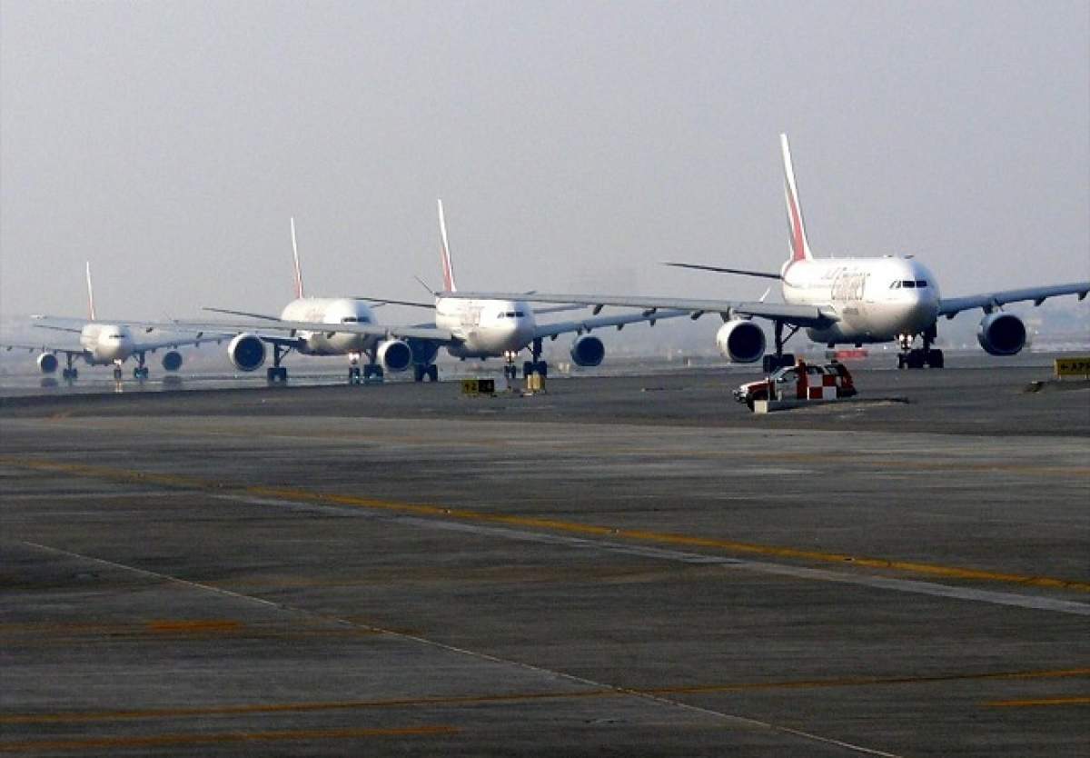 INCREDIBIL! Compania aeriană controlată de Nelu Iordache transportă imigranţi ilegali!