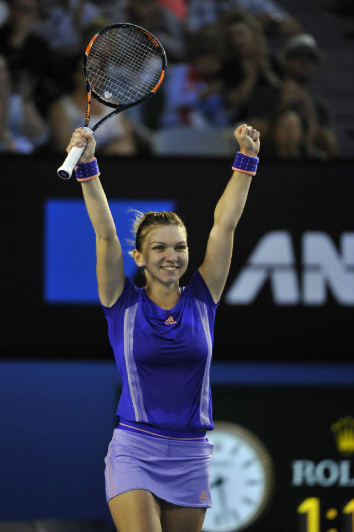 VIDEO/ Simona Halep are lumea la picioare! Presa internaţională o idolatrizează