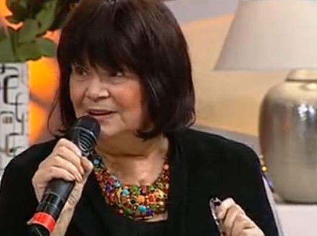FOTO / Prima apariţie la TV a Cristinei Stamate de la operaţia pe cord deschis! Cum arată şi cum se simte actriţa!