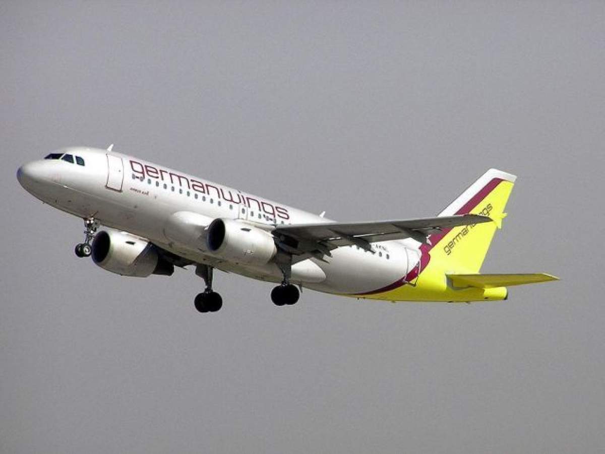 Au fentat moartea! 16 adolescenţi nu s-ar fi urcat în avionul prăbuşit în Franţa