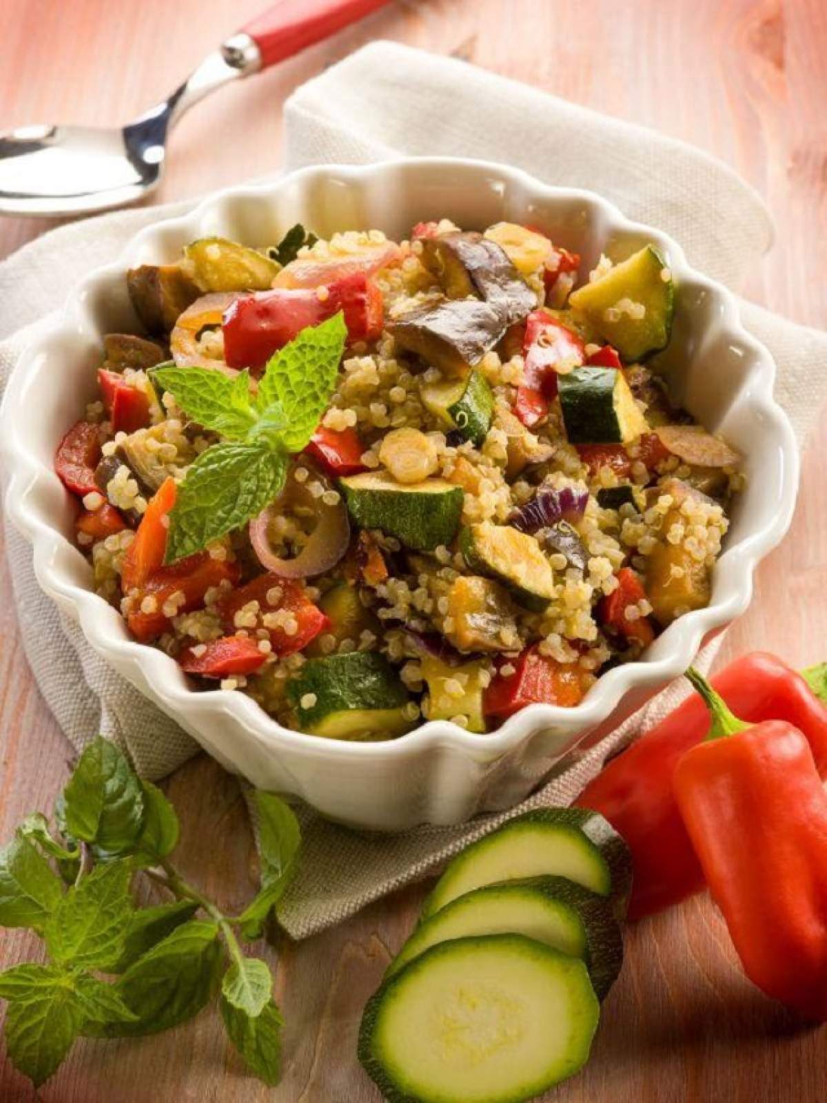 REŢETA ZILEI: JOI - Salată marocană