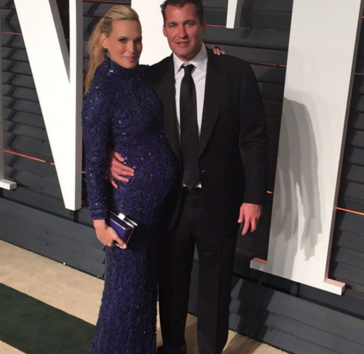 Bucurie mare! Actriţa Molly Sims a adus pe lume o fetiţă