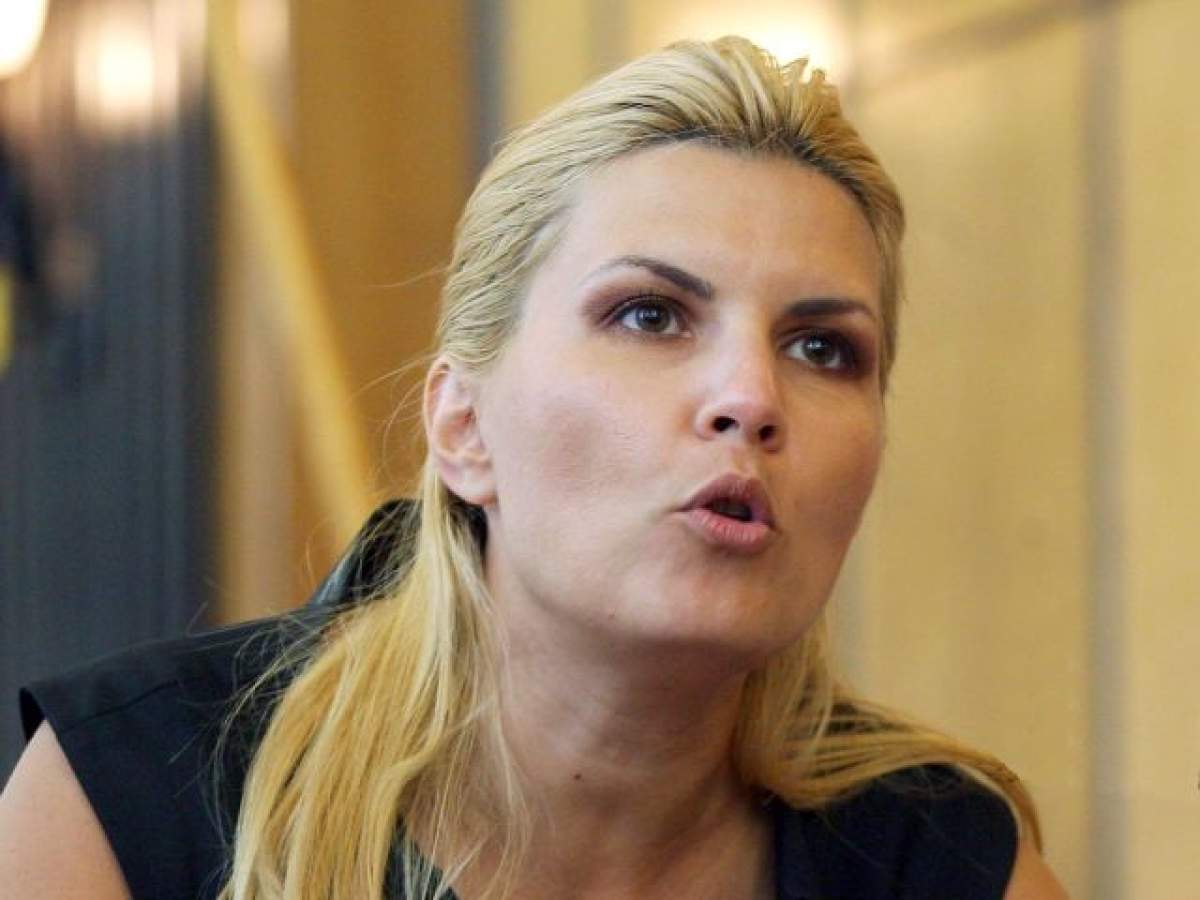 VIDEO / Elena Udrea a comandat, Poliţia a executat! O să aibă toaletă şi perdele noi