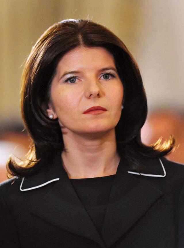 Adio lux! Primele imagini cu celula în care a fost încarcerată Monica Iacob-Ridzi