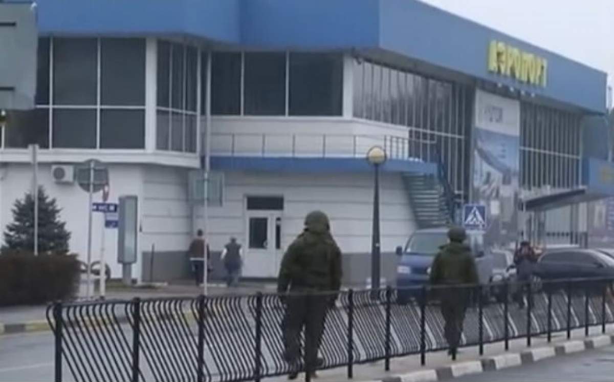 Alertă cu bombă! Aeroportul din Crimeea a fost imediat evacuat