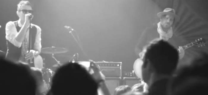 VIDEO/ Doliu în muzică! Jeremy Brown, chitaristul trupei "Scott Weiland and The Wildabouts" a încetat din viaţă