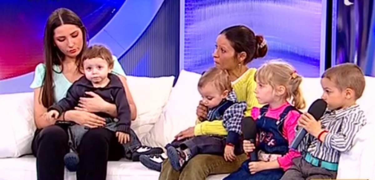 VIDEO / O mamă cu cinci copii a fugit de furia tatălui! Tripleţii s-au născut cu handicap din cauza bătăilor