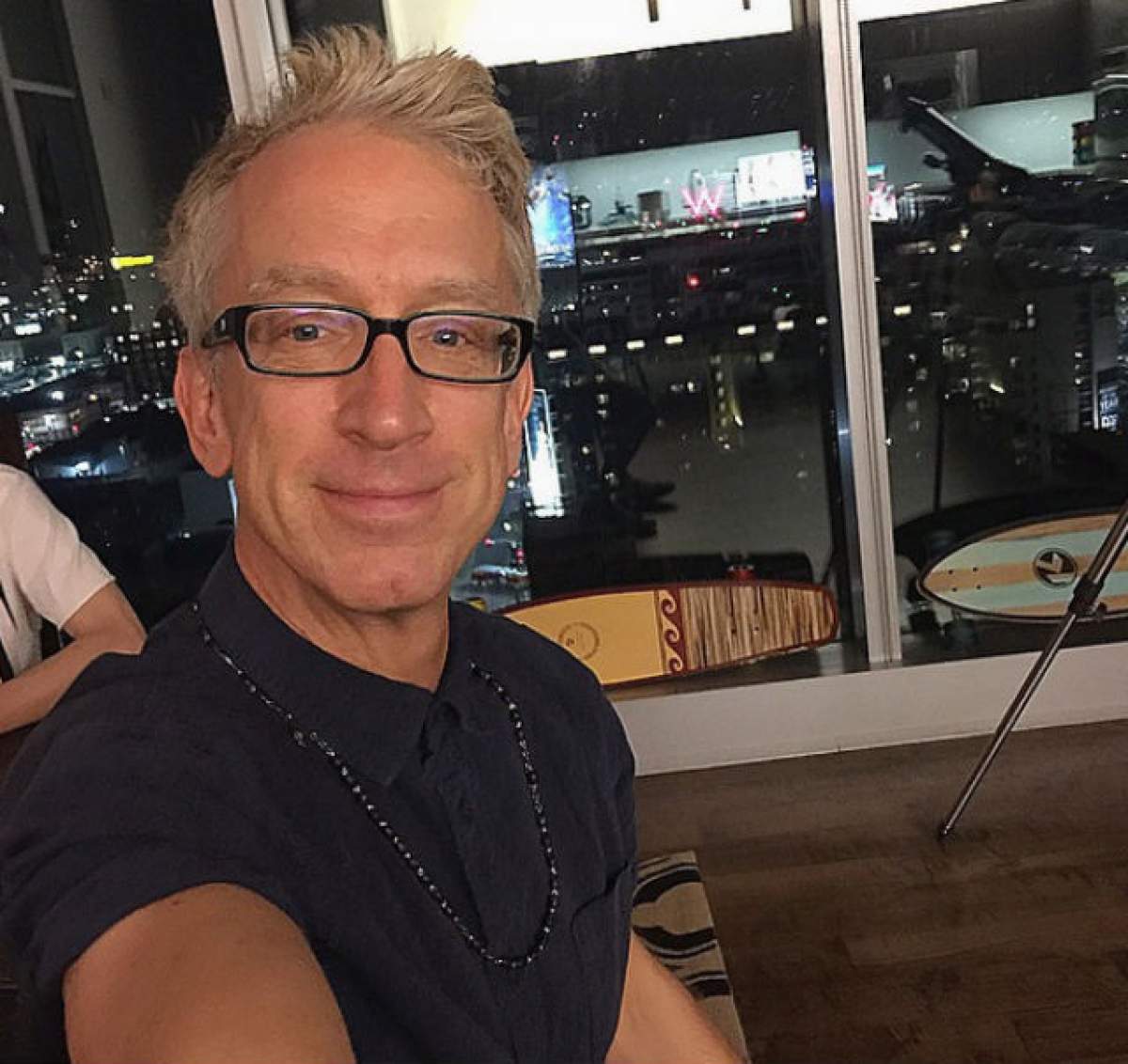 A 13 a oară este cu noroc? Actorul Andy Dick a ajuns din nou la dezintoxicare