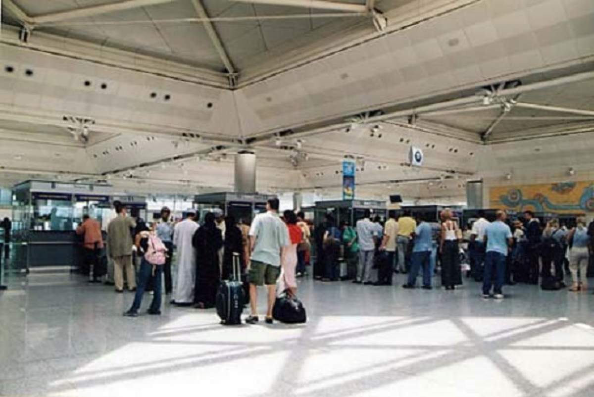 Panică maximă! Ameninţare cu bomba în aeroport