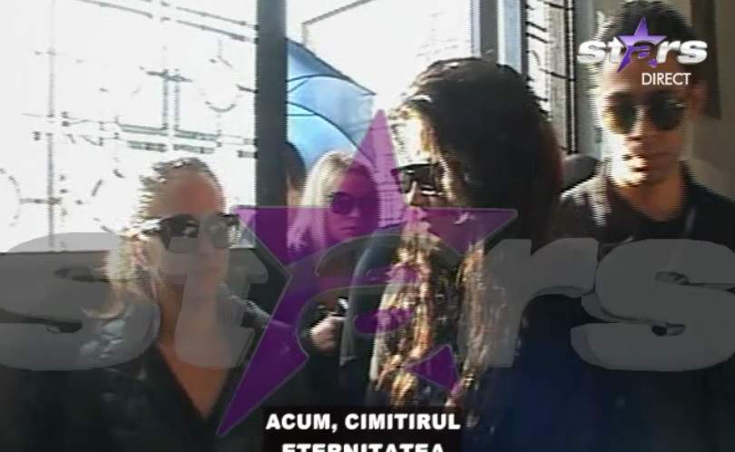 FOTO / Oana Zăvoranu a ajuns la cimitir!