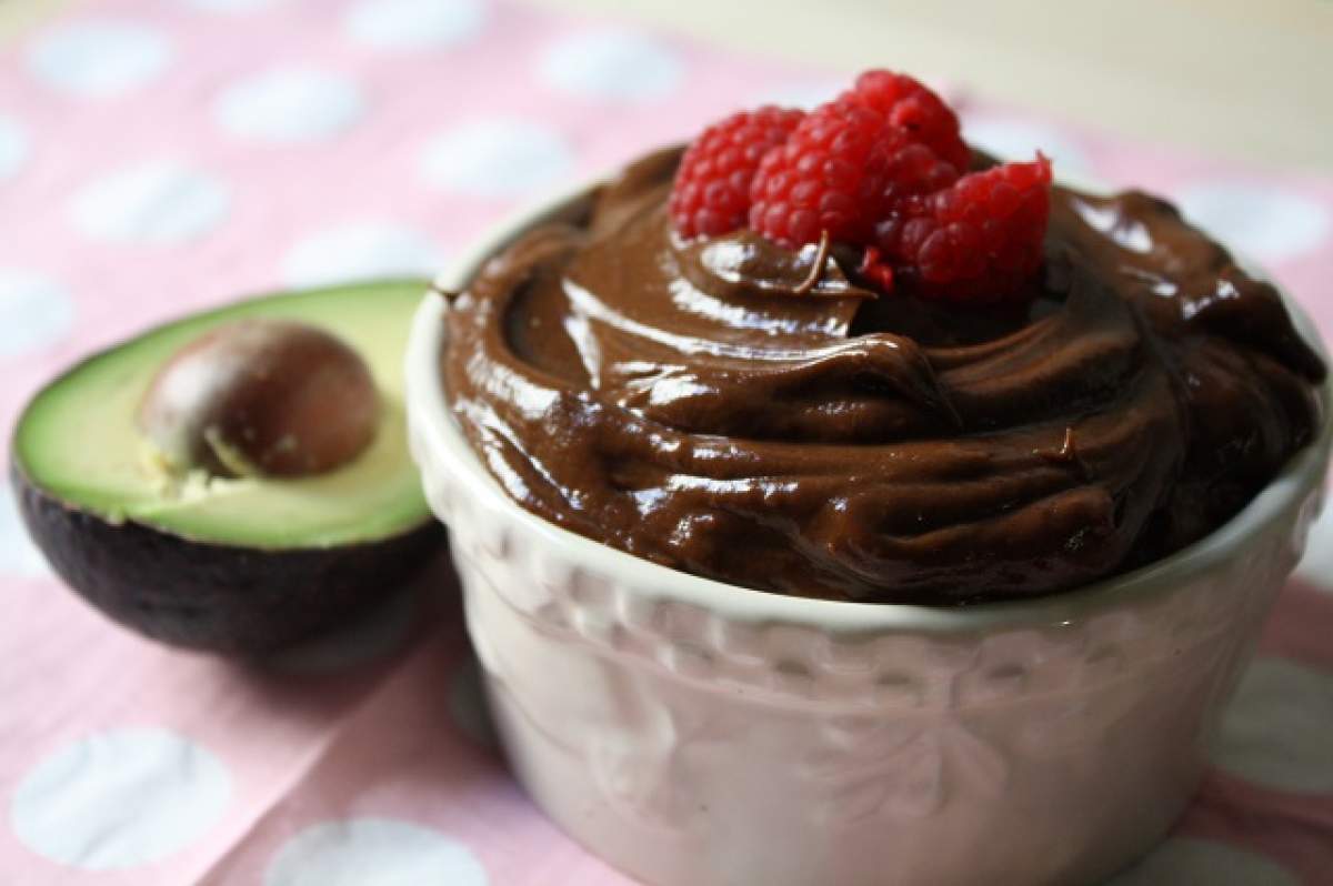REŢETA ZILEI - JOI: Mousse rapid din 3 ingrediente. Te scapă de bolile de inimă!