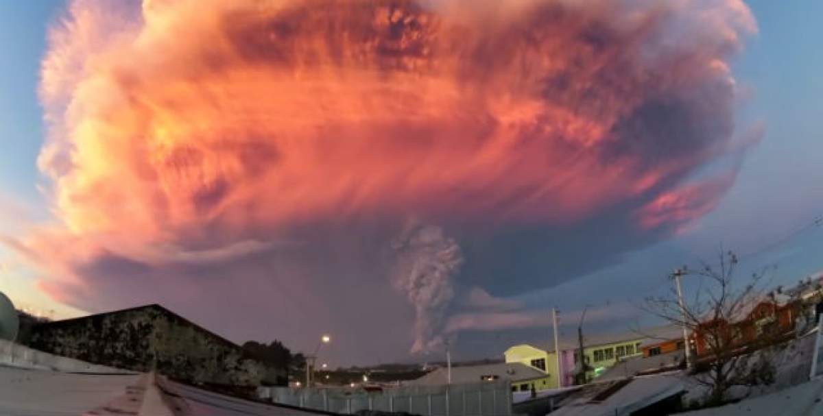 VIDEO / Vulcanul Calbuco din Chile a erupt după 43 de ani! Imagini spectaculoase