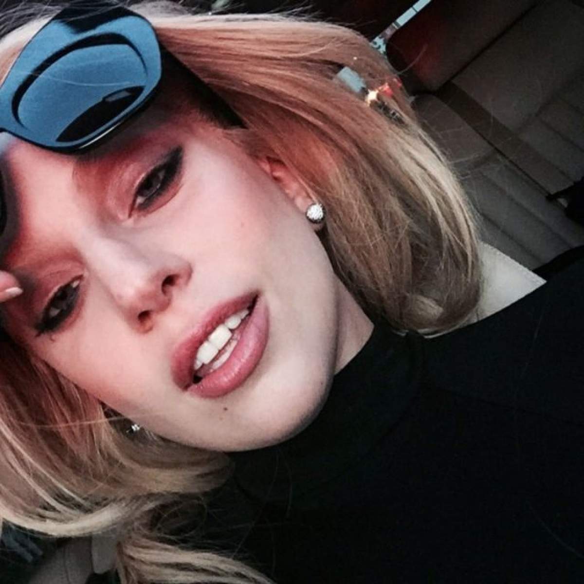 FOTO / Lady Gaga nu mai are nimic de ascuns! S-a afişat în sânii goi!