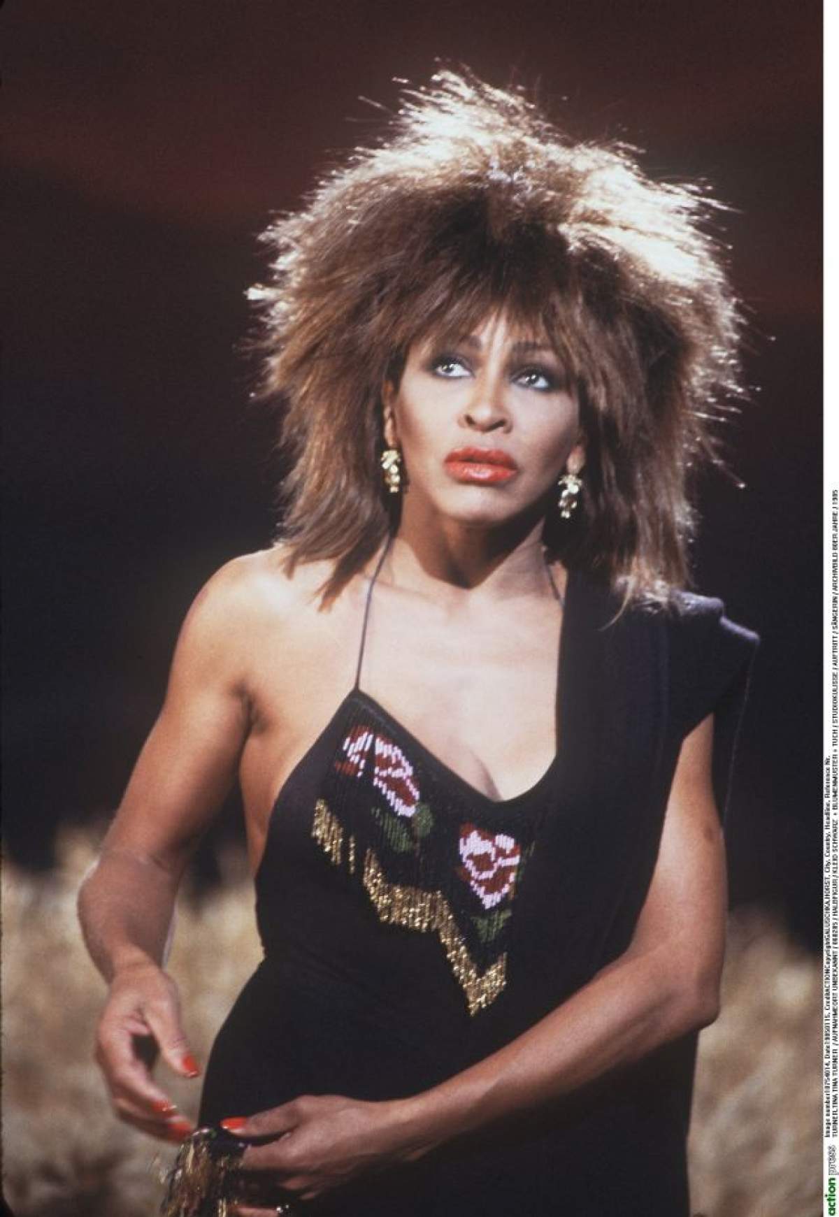 FOTO / Tina Turner, la 75 de ani! Ce face şi cum arată cea mai rock cântăreaţă din lume!