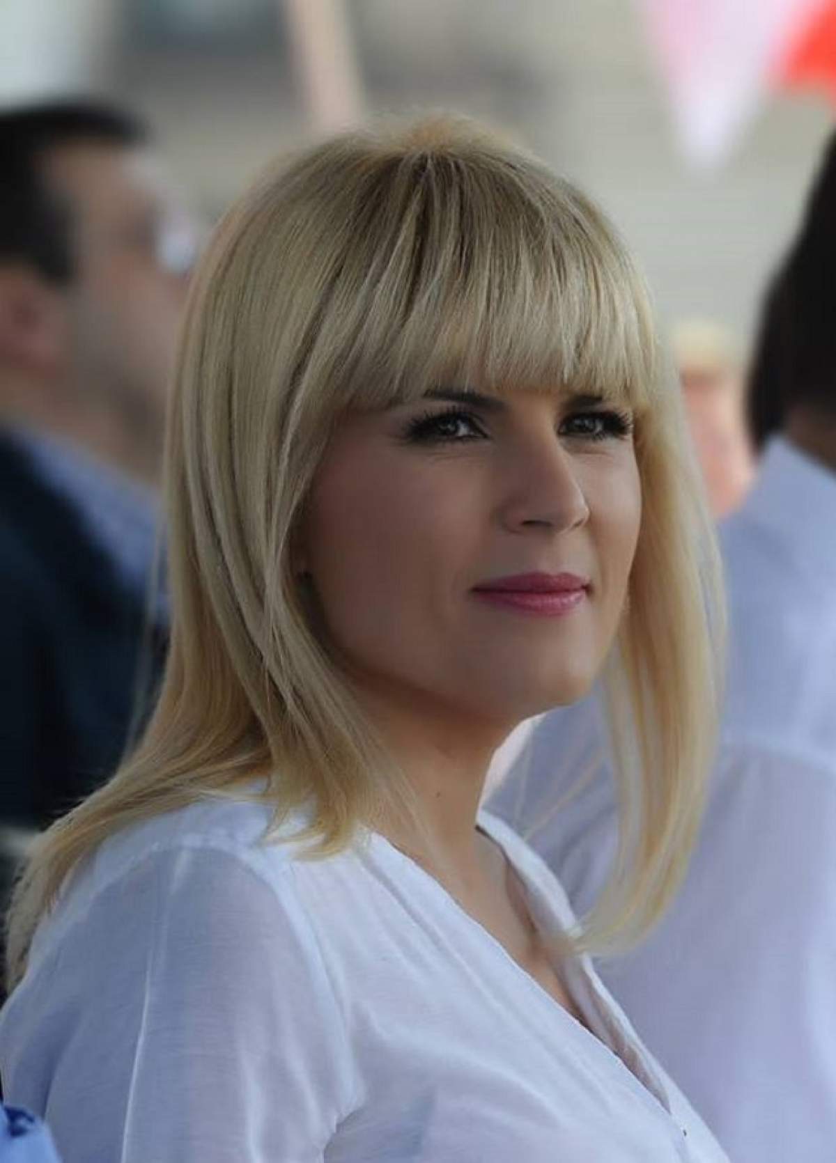 Elena Udrea, primul mesaj după ce a fost mutată la Penitenciarul de la Târgşor: "Ar putea să o ardă pe rug sau să o ghilotineze"