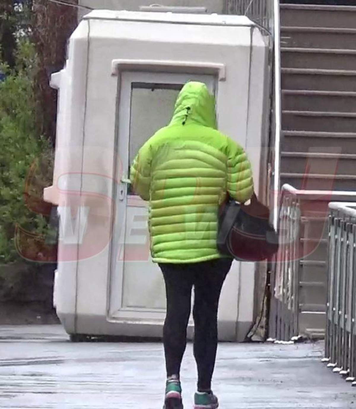 Video/ Nu a mai rezistat! Elena Băsescu, ”terminată” din cauza dietei! Imagini incredibile cu EBA