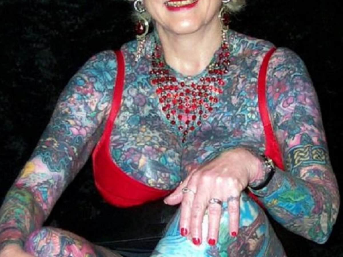 Britanica Isobel Varley, cea mai tatuată femeie din lume, a murit la 78 de ani