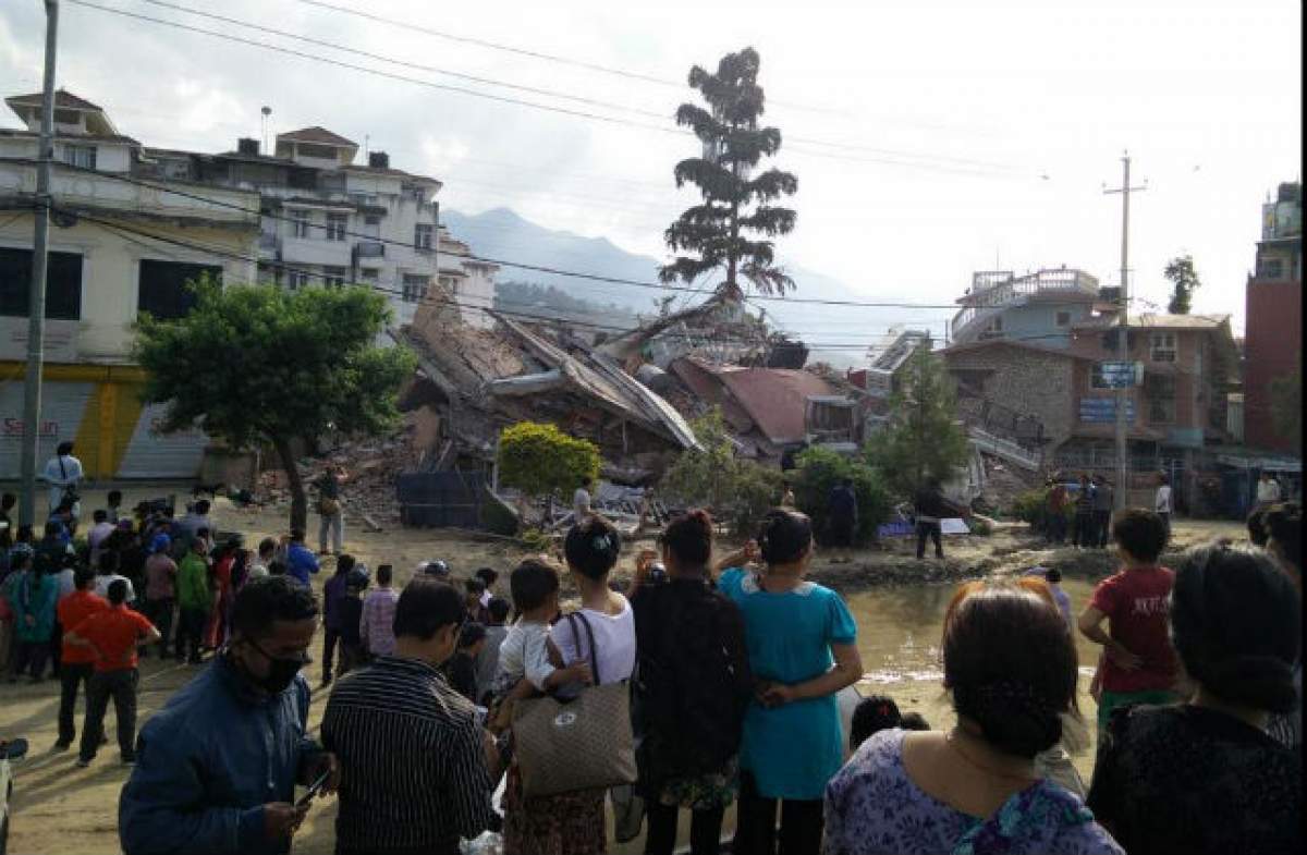 VIDEO/ Cel puţin 42 de morţi în urma cutremurului de azi din Nepal!