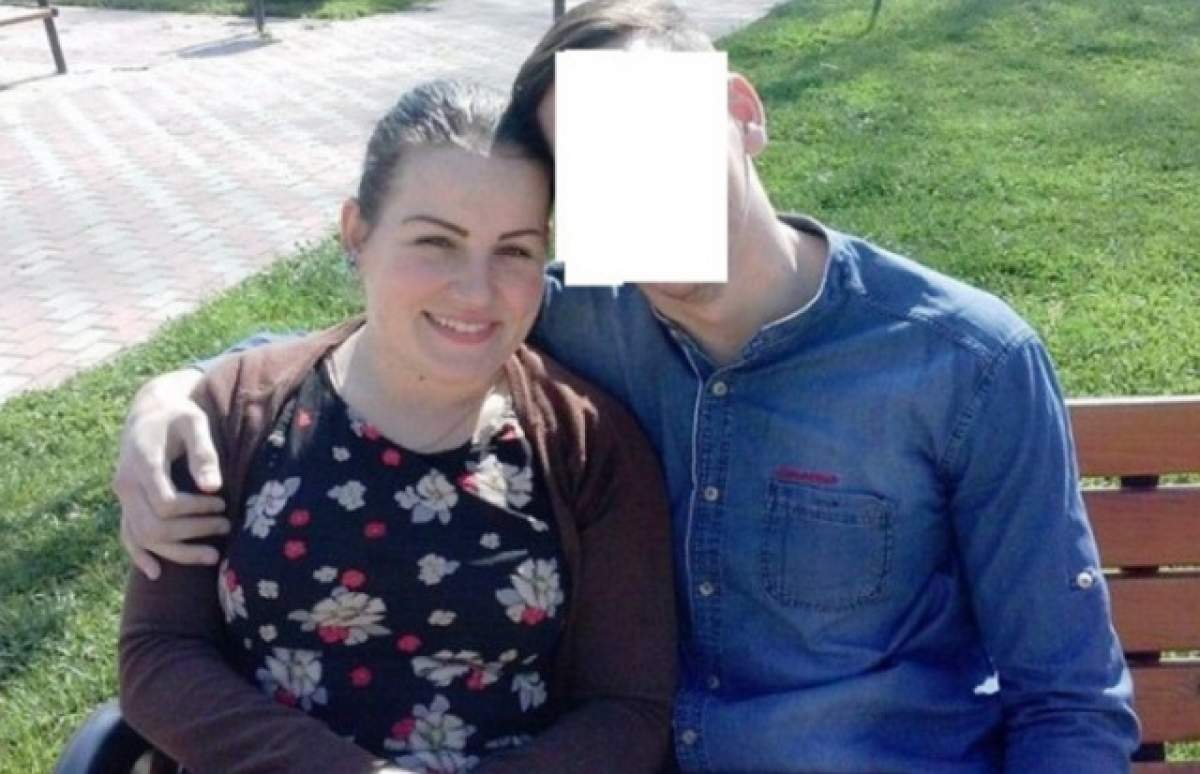 Detaliu şocant în cazul profesoarei care are o relaţie cu elevul ei! Mama băiatului i-a surprins în pat şi i-a fotografiat