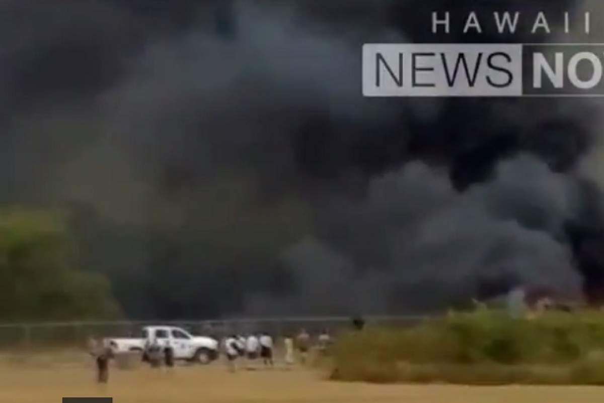 VIDEO / Un elicopter s-a prăbuşit în Hawaii! Un mort şi 21 de răniţi