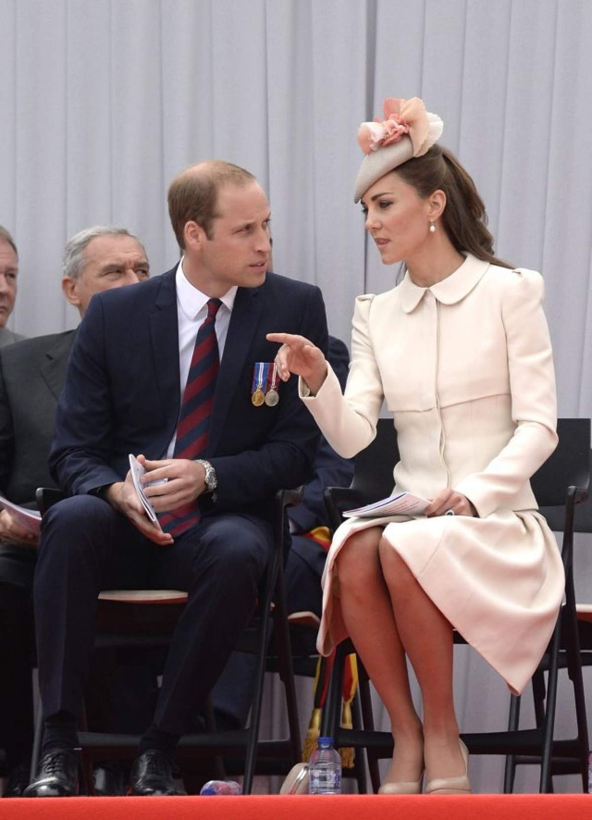 VIDEO / Prima fotografie cu fiica lui Kate Middleton şi a prinţului William!