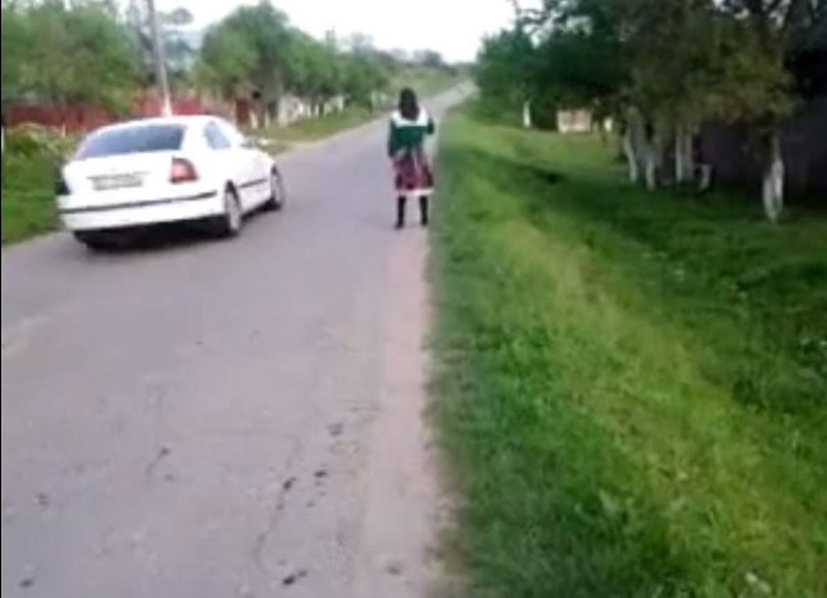 VIDEO! Cum s-au destrăbălat nişte pensionari de 1 Mai! Aşa ceva nici în Vama Veche nu vezi!