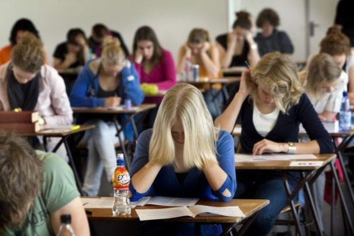 BAC 2015. A fost eliminat de la examenul de BACALAUREAT. Motivul e incredibil. Ce a putut să facă elevul