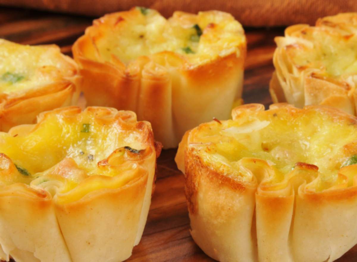 VIDEO / REŢETA ZILEI - LUNI: Mini quiche în crustă de pâine