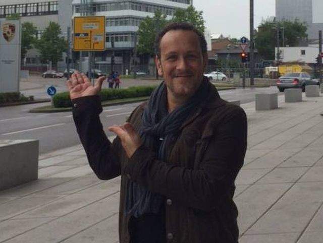 Vivian Campbell, chitaristul grupului Def Leppard, a fost diagnosticat cu cancer