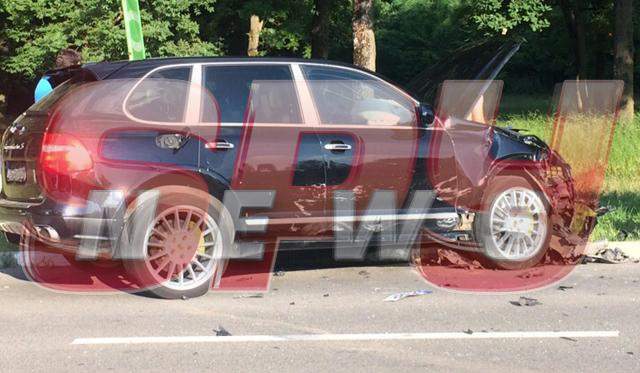 Iubita unui milionar celebru, implicată într-un accident! Avem imagini de la faţa locului!