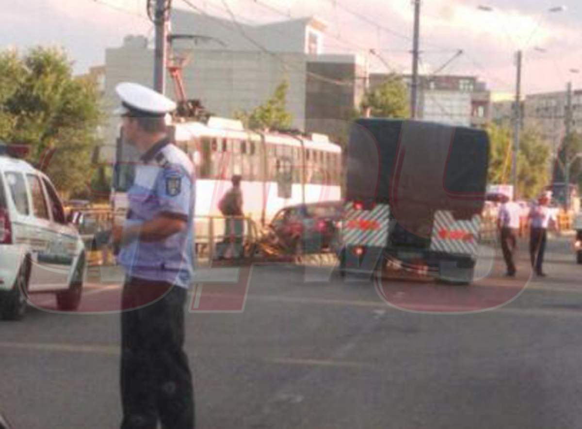 Accident  în Capitală, pe linia tramvaiului 41! Traficul este deviat